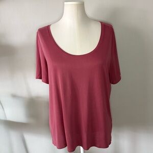 Babaton Scoop Neck T Shirt Women’s L